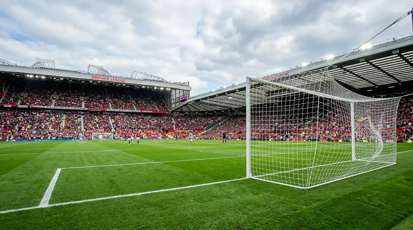 Dos porterías de fútbol enfrentadas en campo de la Premier League con red ondulante